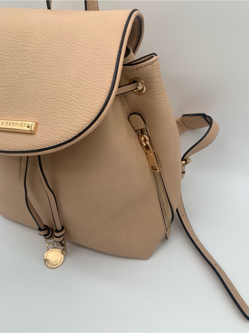 Poppy & Peonies Nude Pebbled Leather Drawstring Backpack - Picture 3 of 16